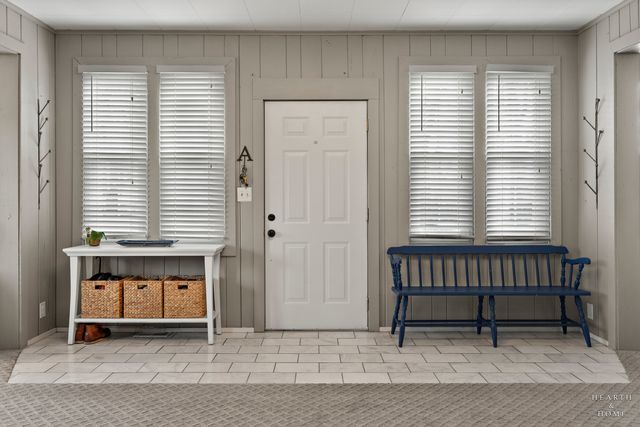 18924 W Roosevelt Road, Lake Villa, IL 60046