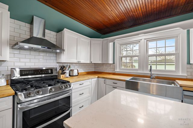 18924 W Roosevelt Road, Lake Villa, IL 60046