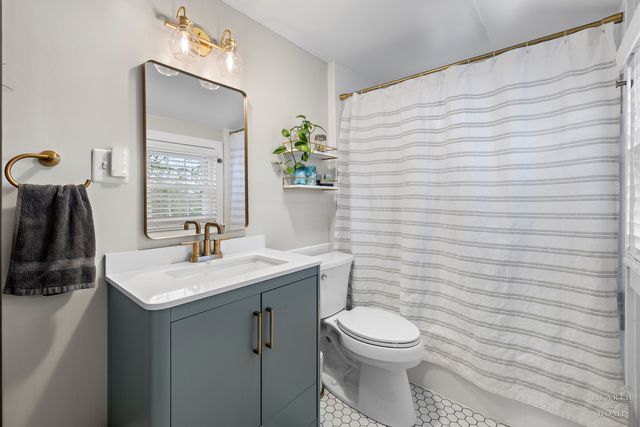 18924 W Roosevelt Road, Lake Villa, IL 60046