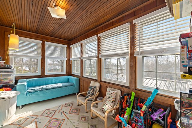 18924 W Roosevelt Road, Lake Villa, IL 60046