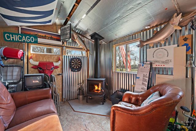 18924 W Roosevelt Road, Lake Villa, IL 60046