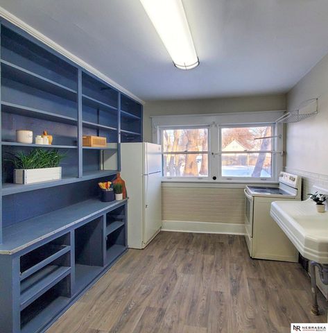 1016 Sumner Street, Lincoln, NE 68502