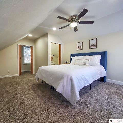 1016 Sumner Street, Lincoln, NE 68502