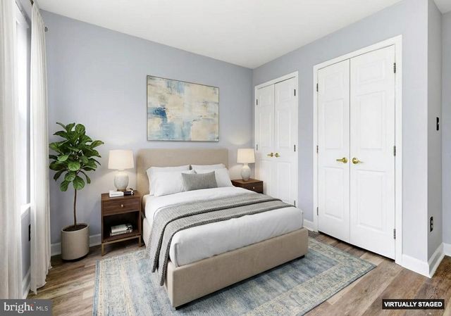 576 WASHINGTON ST, Camden, NJ 08103