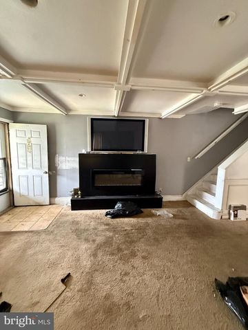 85 WOODLAND AVE, Coatesville, PA 19320