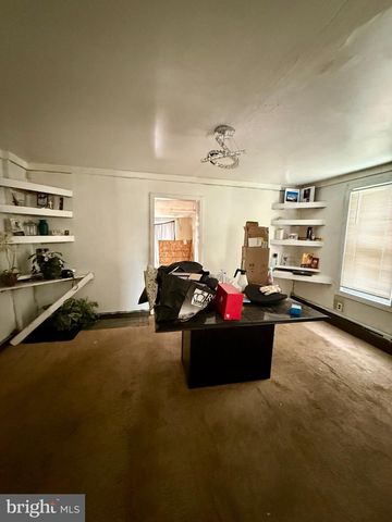 85 WOODLAND AVE, Coatesville, PA 19320