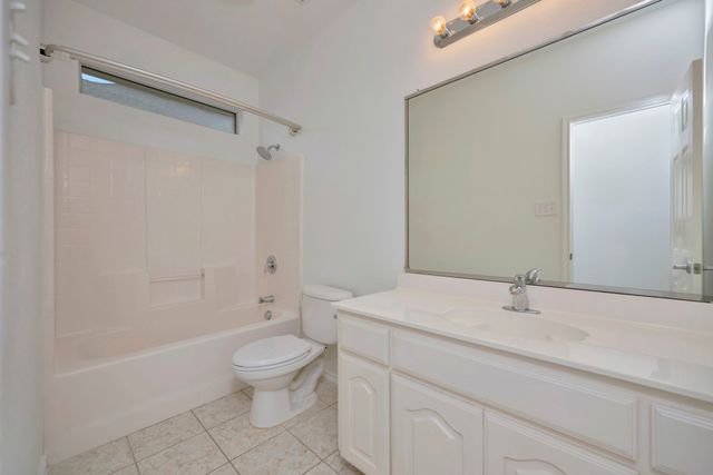 3244 Serpis, Grand Prairie, TX 75054
