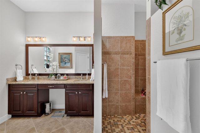 10075 LAKE MIONA WAY, Oxford, FL 34484