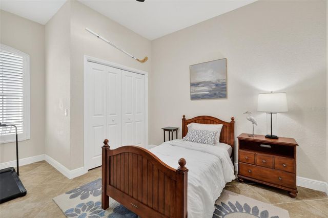 10075 LAKE MIONA WAY, Oxford, FL 34484