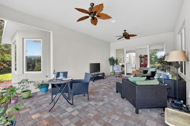 10075 LAKE MIONA WAY, Oxford, FL 34484