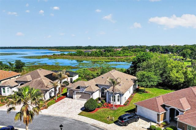 10075 LAKE MIONA WAY, Oxford, FL 34484