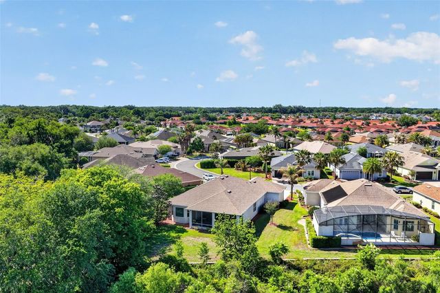 10075 LAKE MIONA WAY, Oxford, FL 34484