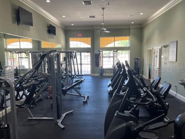 10075 LAKE MIONA WAY, Oxford, FL 34484