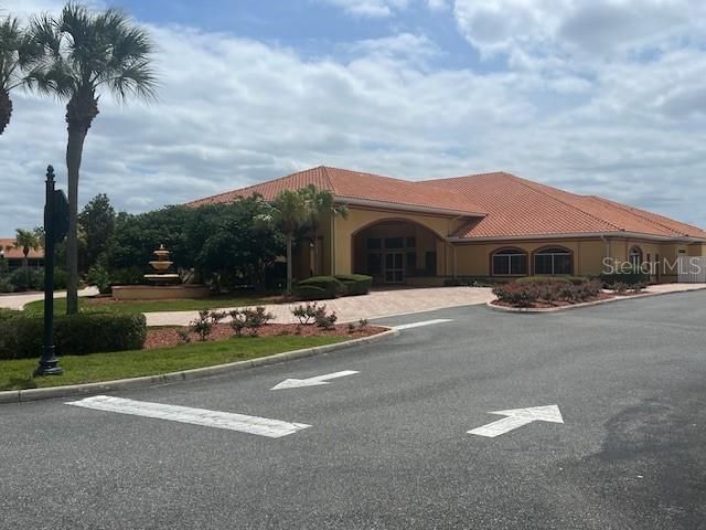 10075 LAKE MIONA WAY, Oxford, FL 34484