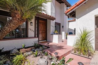 1355 Sun Valley Road, Solana Beach, CA 92075