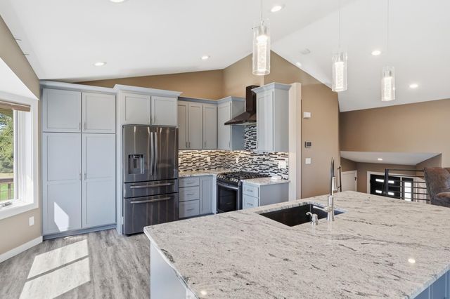 16961 Simpkins Circle SW, Prior Lake, MN 55372