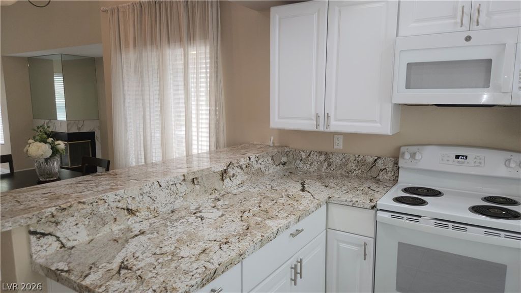 2701 Ferrin Road, Las Vegas, NV 89117 — photo 5