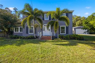 2005 De Leon Avenue, Vero Beach, FL 32960