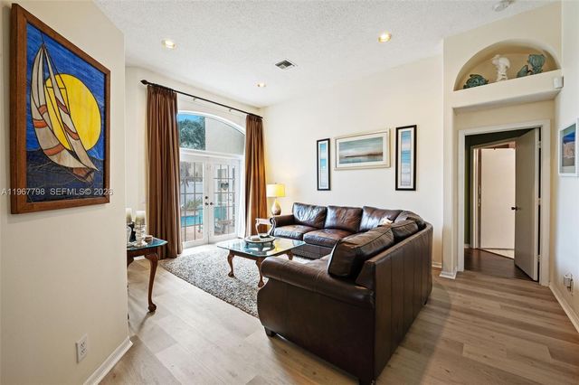 372 NW 45th Terrace, Deerfield Beach, FL 33442