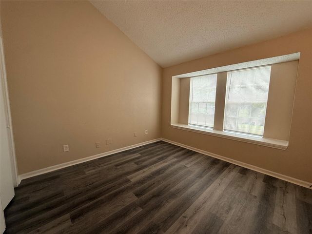 11530 Springshire Drive, Houston, TX 77066