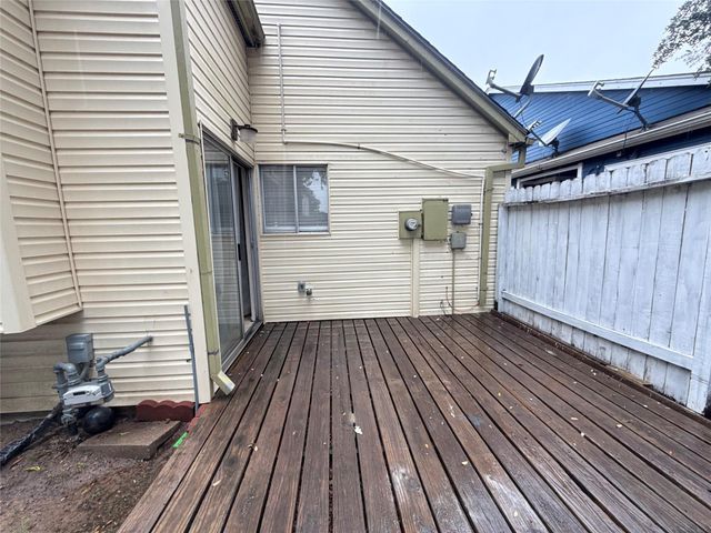 11530 Springshire Drive, Houston, TX 77066