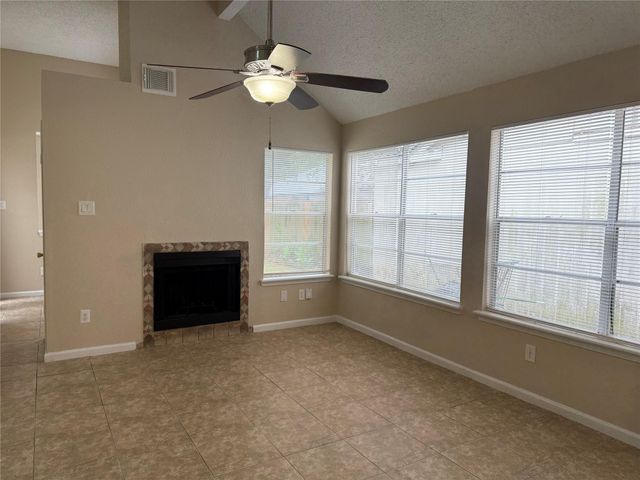 11530 Springshire Drive, Houston, TX 77066