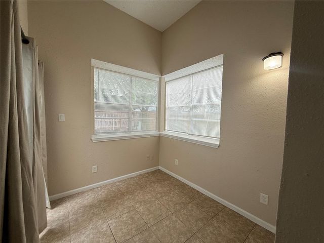 11530 Springshire Drive, Houston, TX 77066