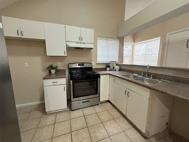 11530 Springshire Drive, Houston, TX 77066