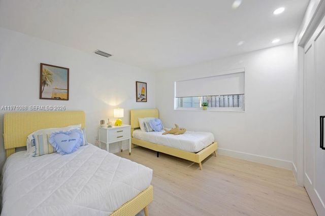 1810 SW 6th Ave, Pompano Beach, FL 33060