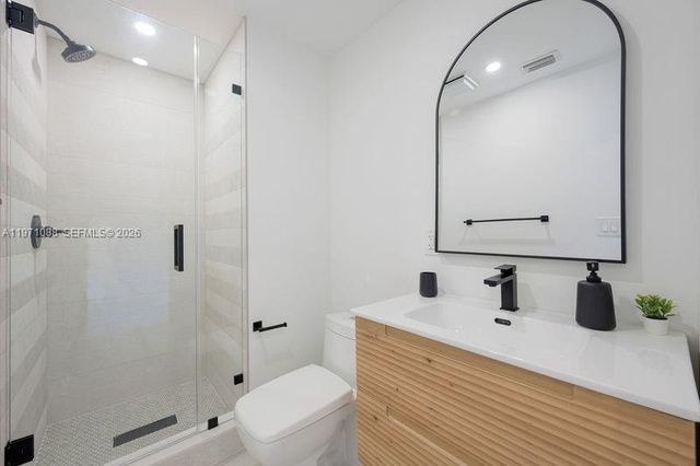 1810 SW 6th Ave, Pompano Beach, FL 33060