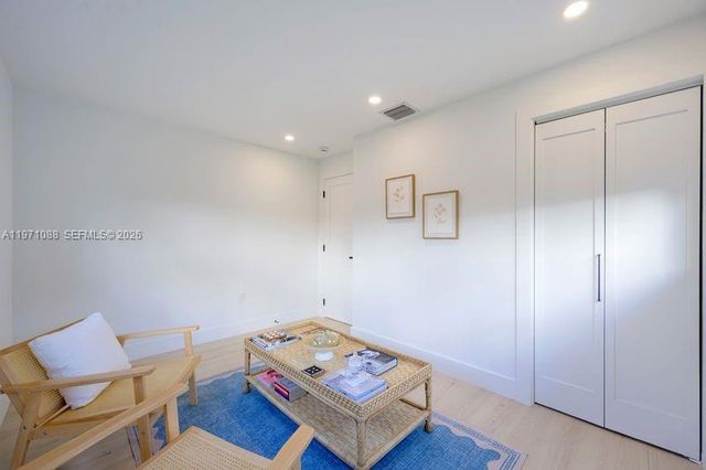 1810 SW 6th Ave, Pompano Beach, FL 33060