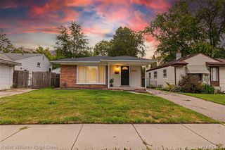 24876 Dale Avenue, Eastpointe, MI 48021