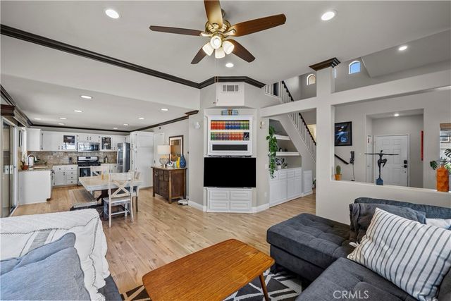 18 Calotte, Lake Forest, CA 92610
