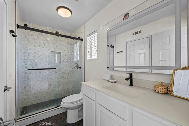 18 Calotte, Lake Forest, CA 92610