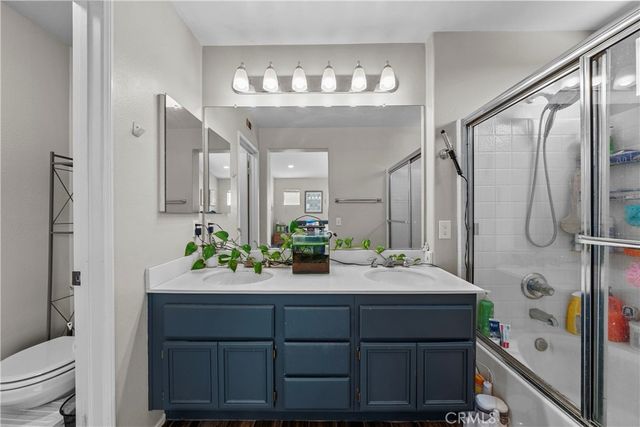 18 Calotte, Lake Forest, CA 92610