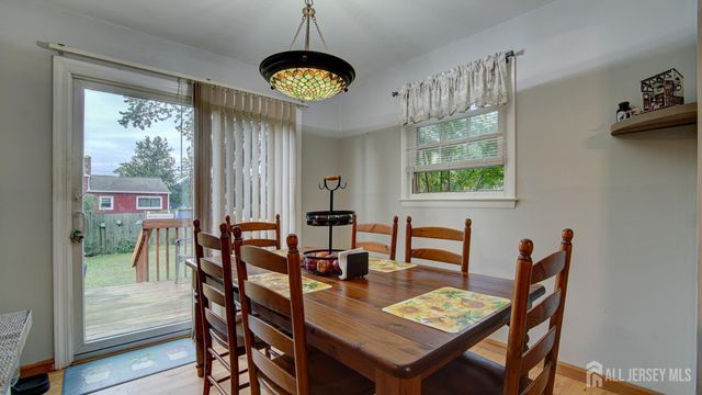 187 Old Stage Road, Spotswood, NJ 08884