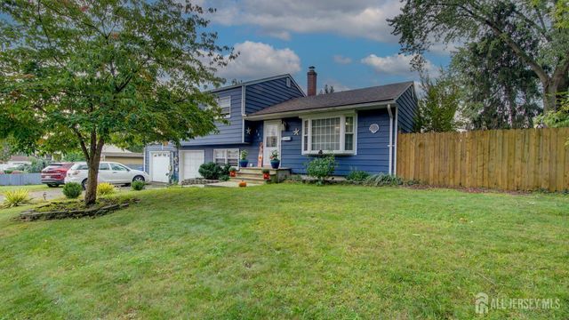 187 Old Stage Road, Spotswood, NJ 08884