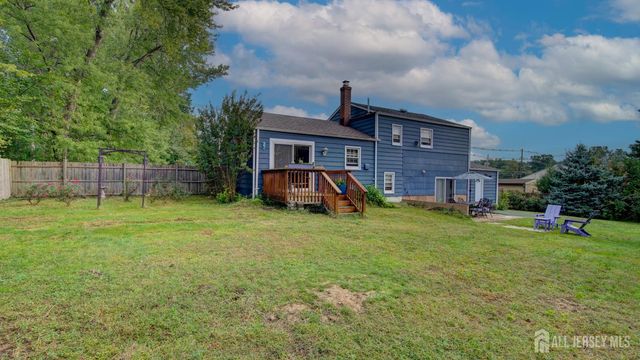 187 Old Stage Road, Spotswood, NJ 08884