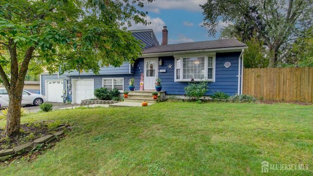 187 Old Stage Road, Spotswood, NJ 08884