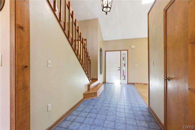 4443 Rustlers Road, Marcellus, NY 13108