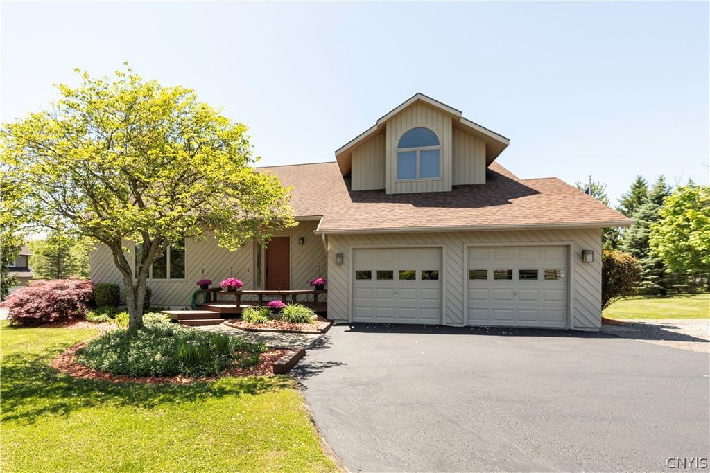 4443 Rustlers Road, Marcellus, NY 13108