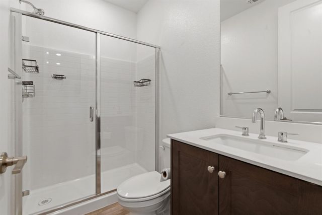 457 Avendale Dr, Manteca, CA 95337