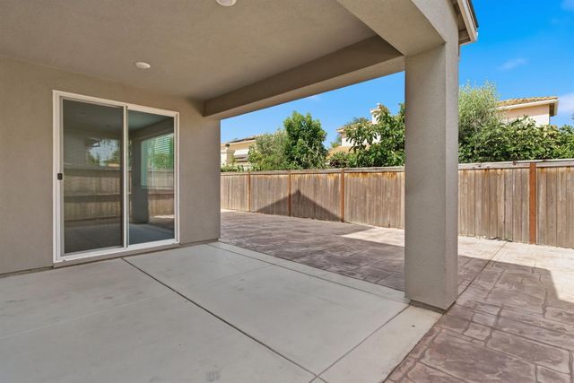 457 Avendale Dr, Manteca, CA 95337