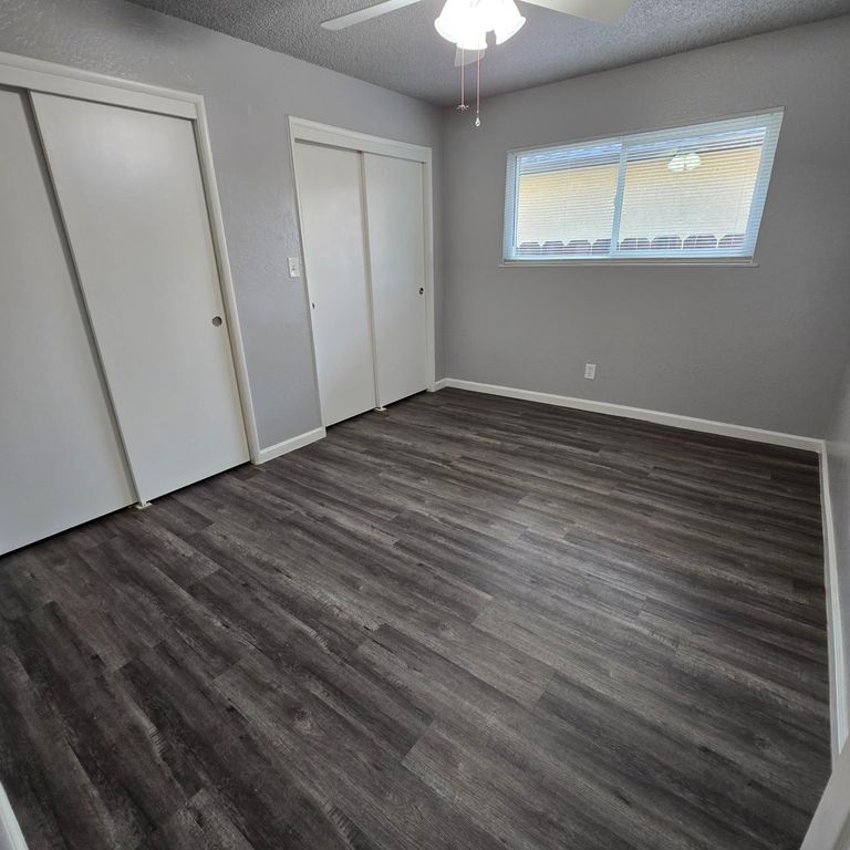Image 10 of property listing at 3138 W Norwich Avenue, Fresno, CA 93722