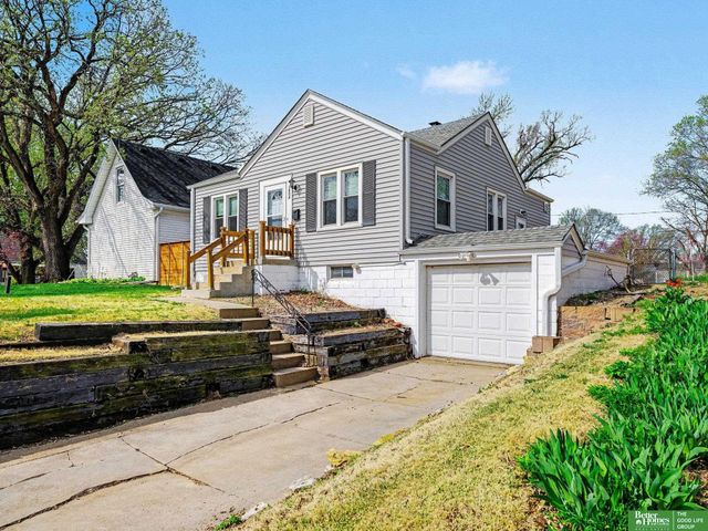 1804 N 48 Avenue, Omaha, NE 68104