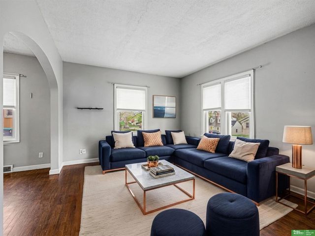 1804 N 48 Avenue, Omaha, NE 68104