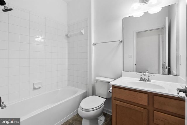 40 EAGLE LN, Glen Mills, PA 19342