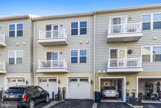 40 EAGLE LN, Glen Mills, PA 19342