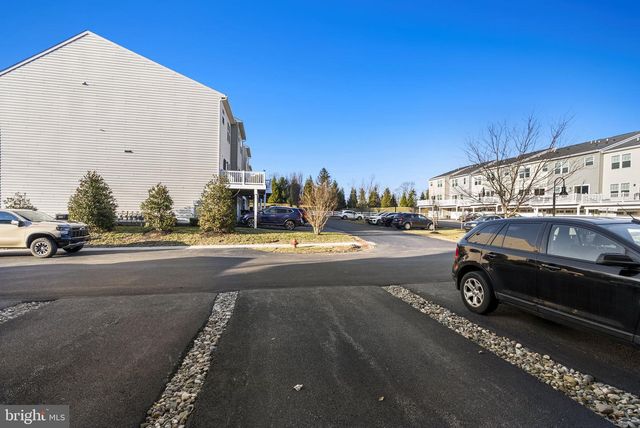 40 EAGLE LN, Glen Mills, PA 19342