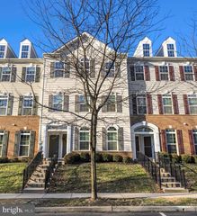 40 EAGLE LN, Glen Mills, PA 19342